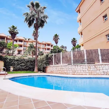 Stylish 2br With Big Terrace Near And Golf בנאלמדנה