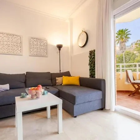 דירה Stylish 2br With Big Terrace Near And Golf *